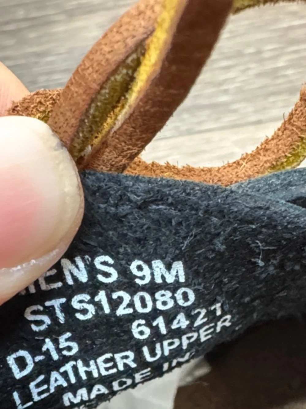 Sperry Black Pebbled Leather Boat Shoes with Tan Laces Men’s SZ 9 (h96)